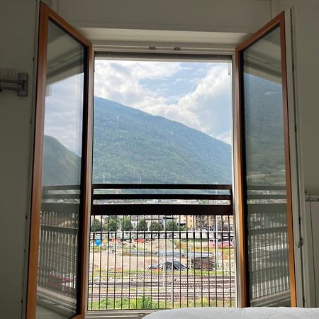 Dreamers Apartment Tirano Luaran gambar